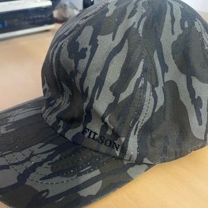 Filson Mossy Oak Libed Cap